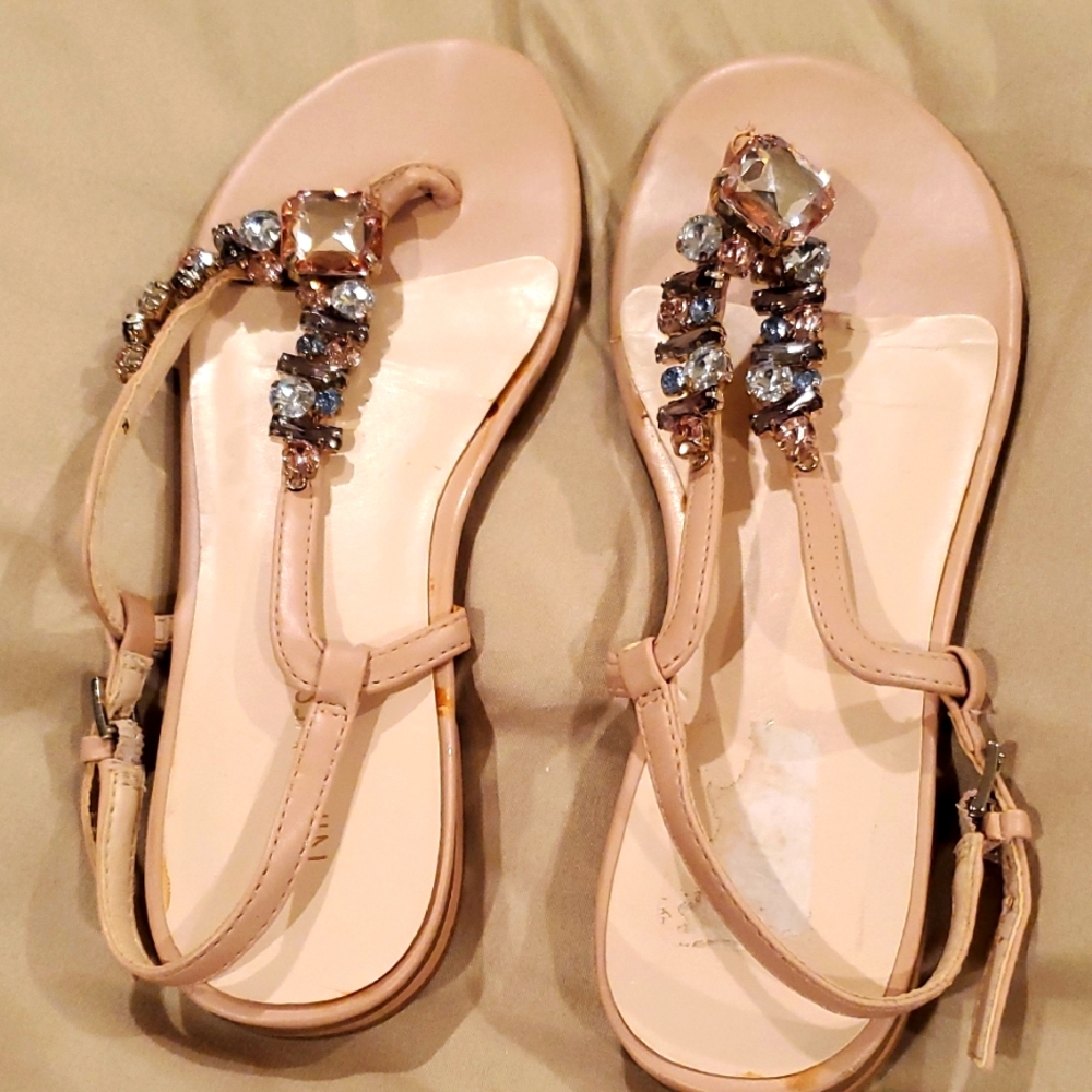 nine west  size 6 gemmed sandles